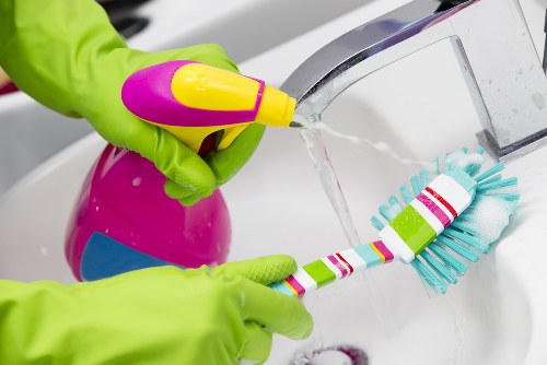 Enzymatic cleaning process used for stubborn pet odours on fabric